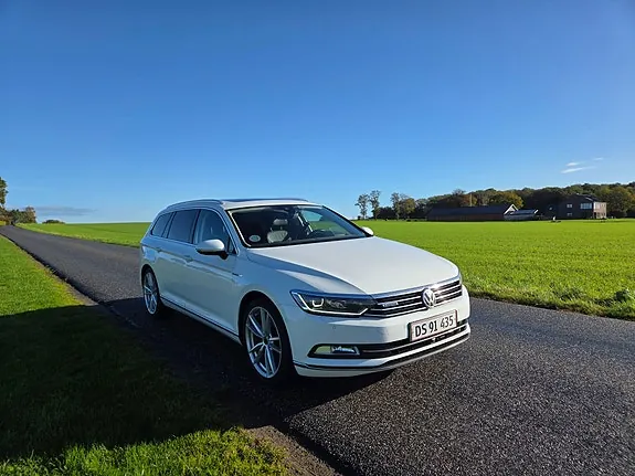 Volkswagen Passat 2016 photo 3