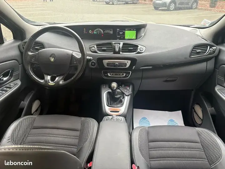Renault Megane 2016 photo 4