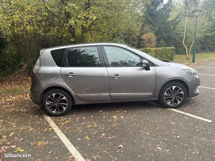 Renault Megane 2016 photo 3