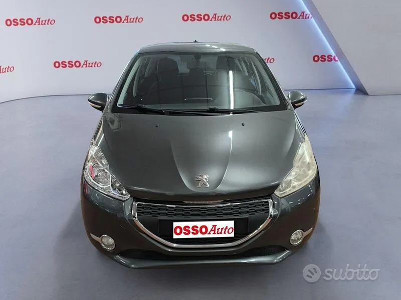 Peugeot 208 2012 photo 5