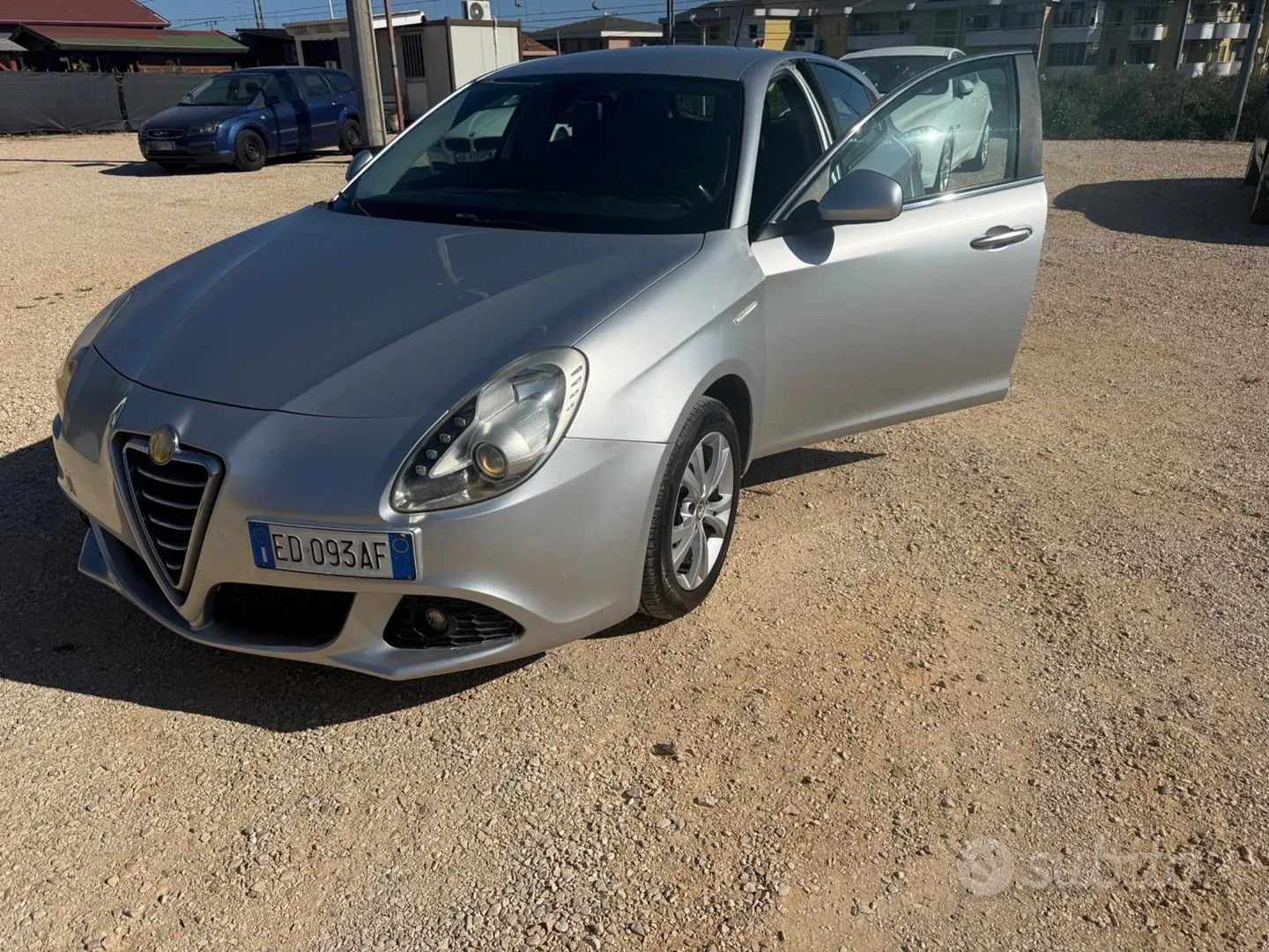Alfa Romeo Giulietta 2012 photo 4