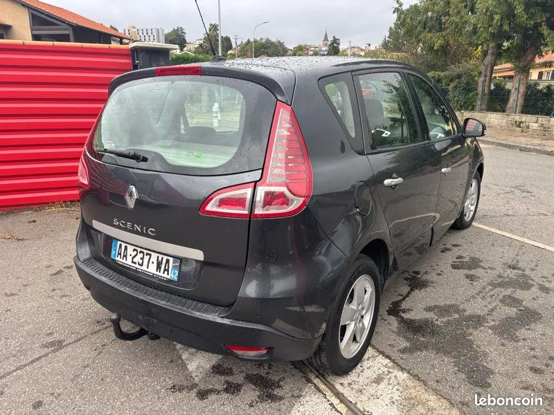 Renault Scenic 2009 photo 3