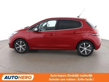 Peugeot 208 2018 photo 3