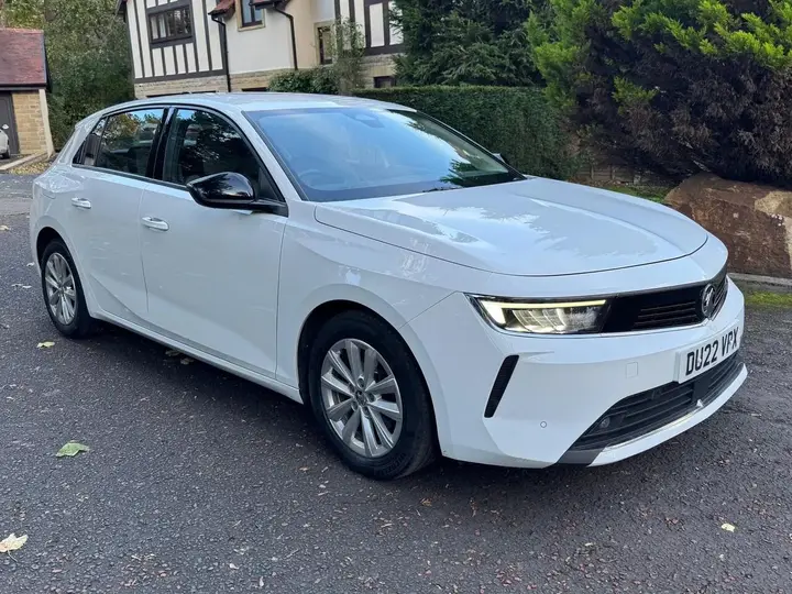 Vauxhall Astra 2022 photo 4