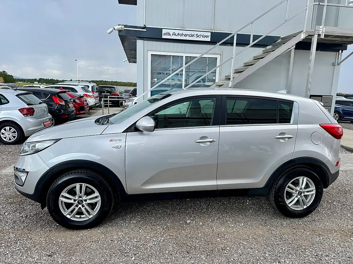 Kia Sportage 2015 photo 2