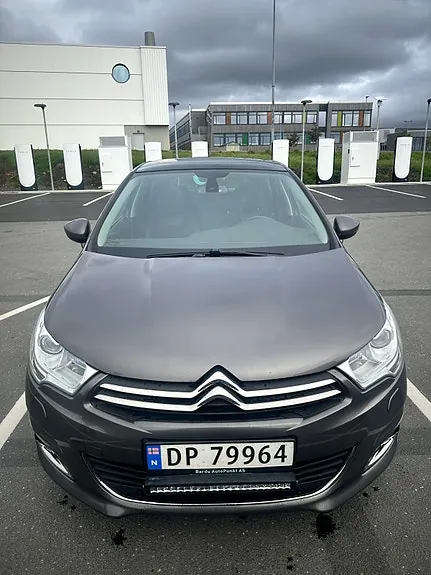 Citroen C4 2015 photo 3