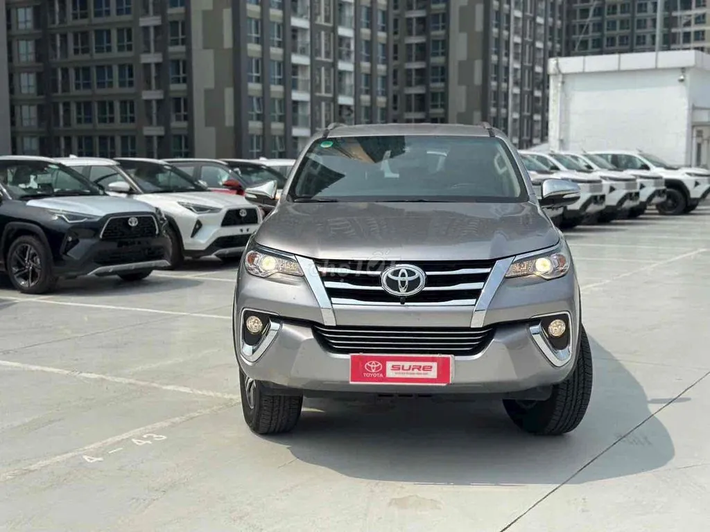 Toyota Fortuner 2016 photo 2