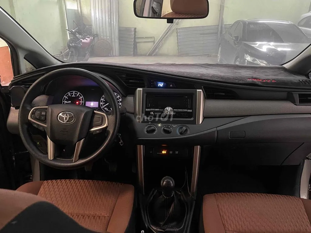 Toyota Innova 2016 photo 5