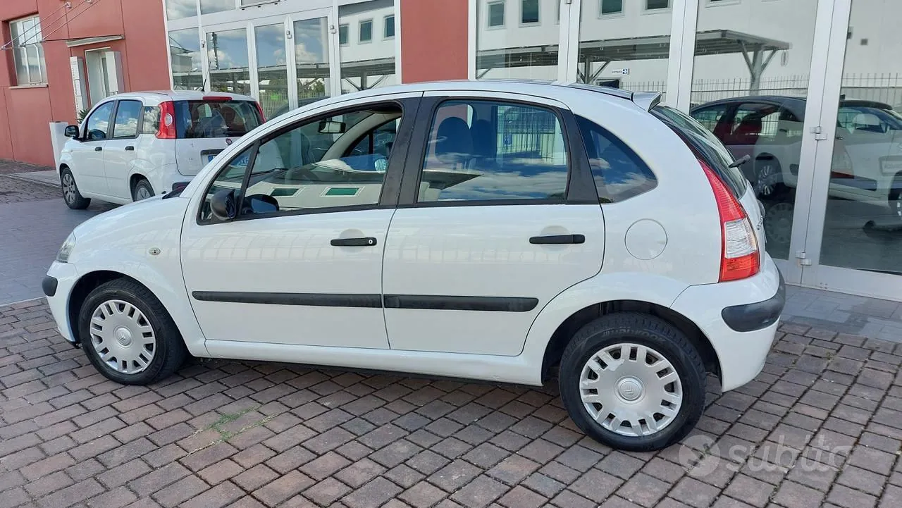 Citroen C3 2008 photo 4