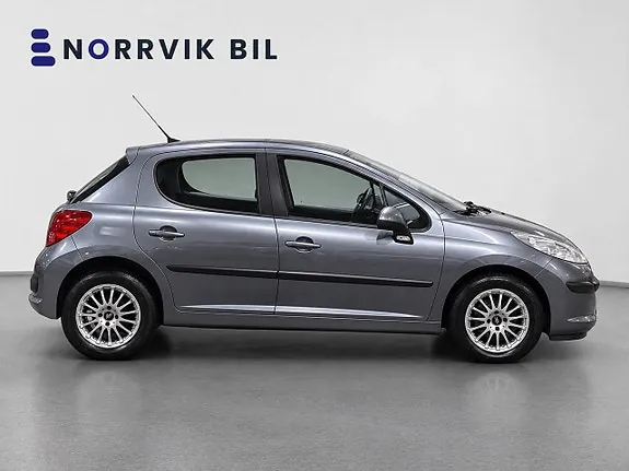 Peugeot 207 2008 photo 3