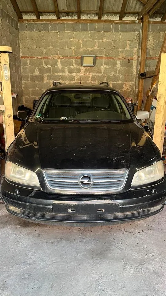Opel Omega