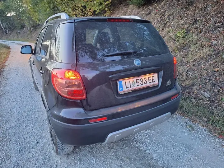 Fiat Sedici 2008 photo 2