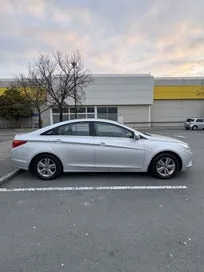 Hyundai I45 2014 photo 4