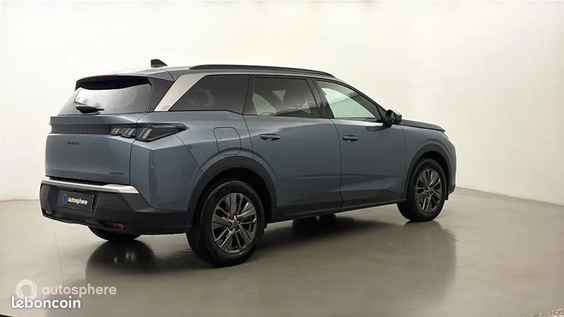 Peugeot 5008 2025 photo 5