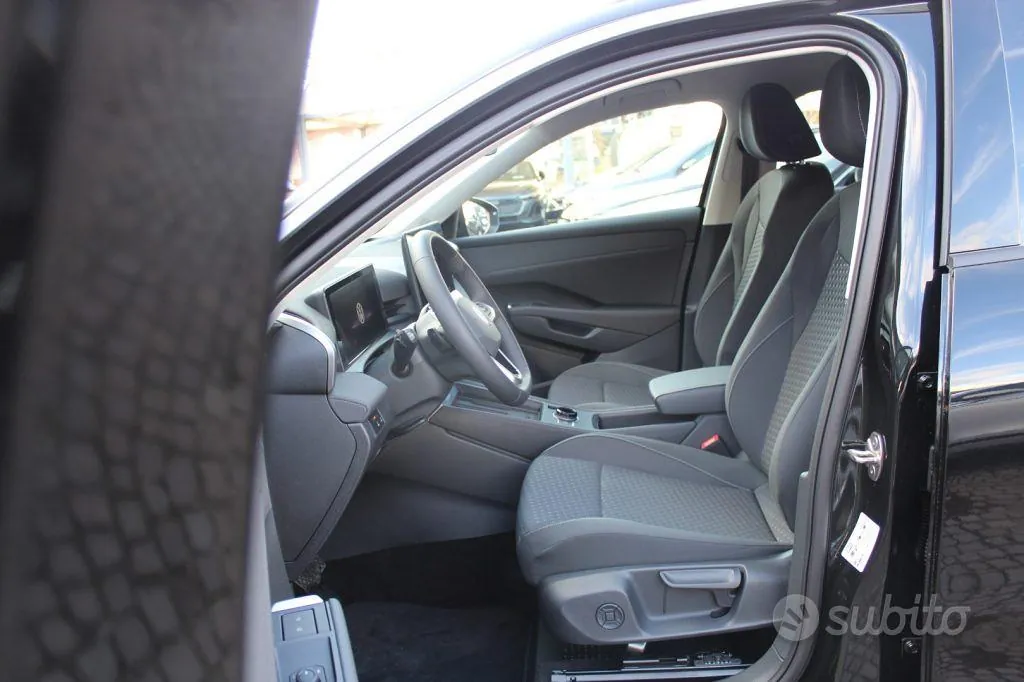 Volkswagen T-Roc 2026 photo 4
