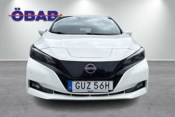 Nissan Leaf 2023 photo 2