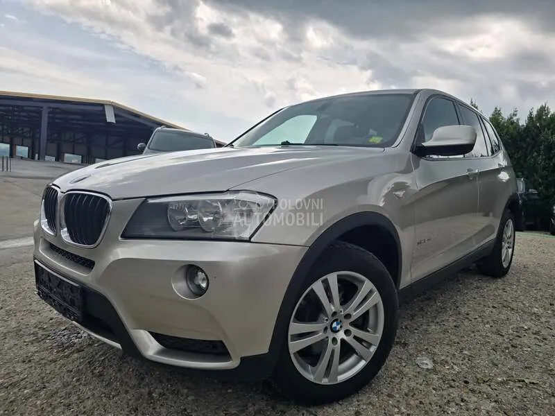 BMW X3 2012 photo 2