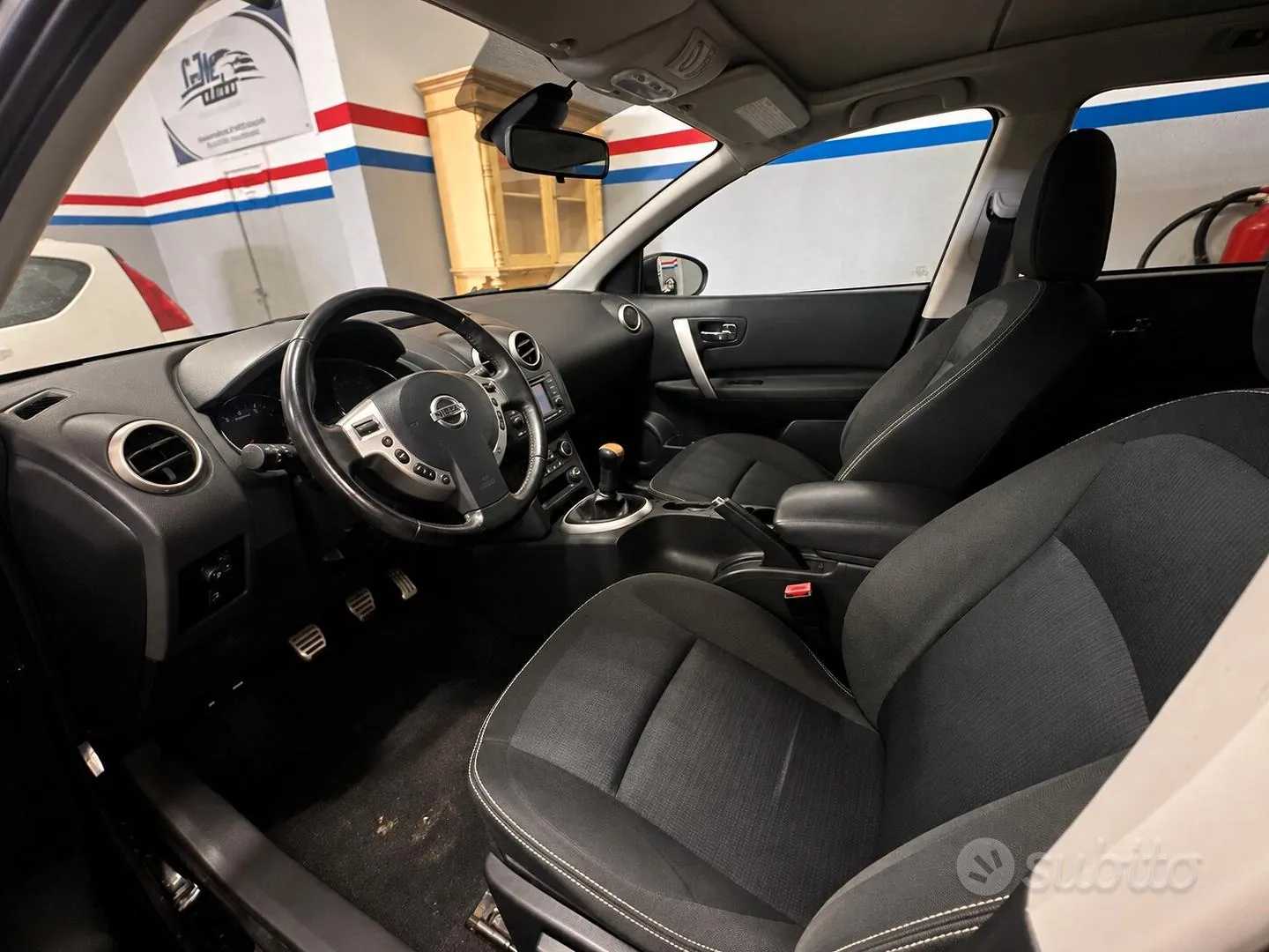 Nissan Qashqai 2011 photo 4