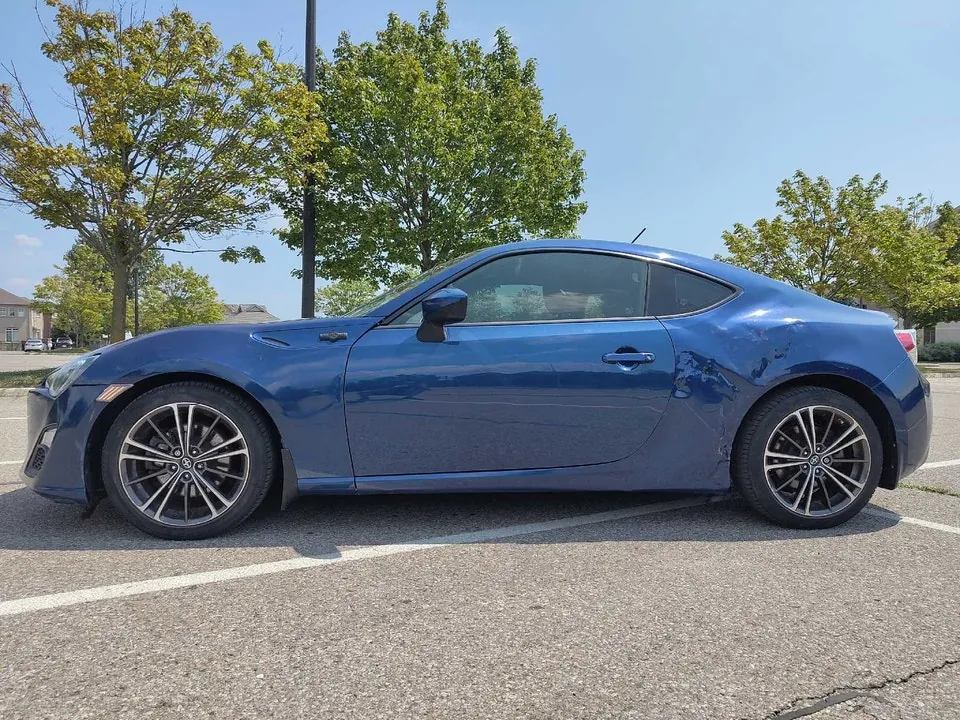 Scion Fr-S 2013 photo 5