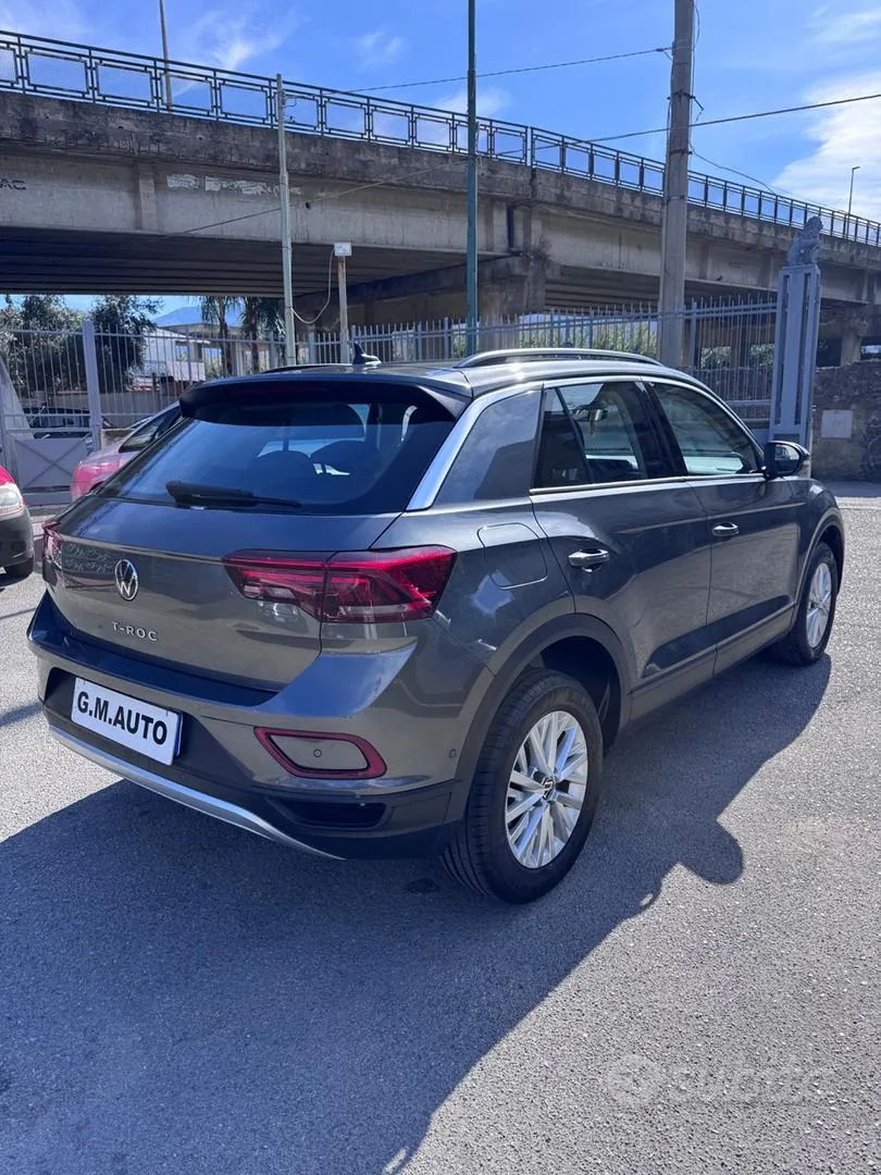 Volkswagen T-Roc 2023 photo 5