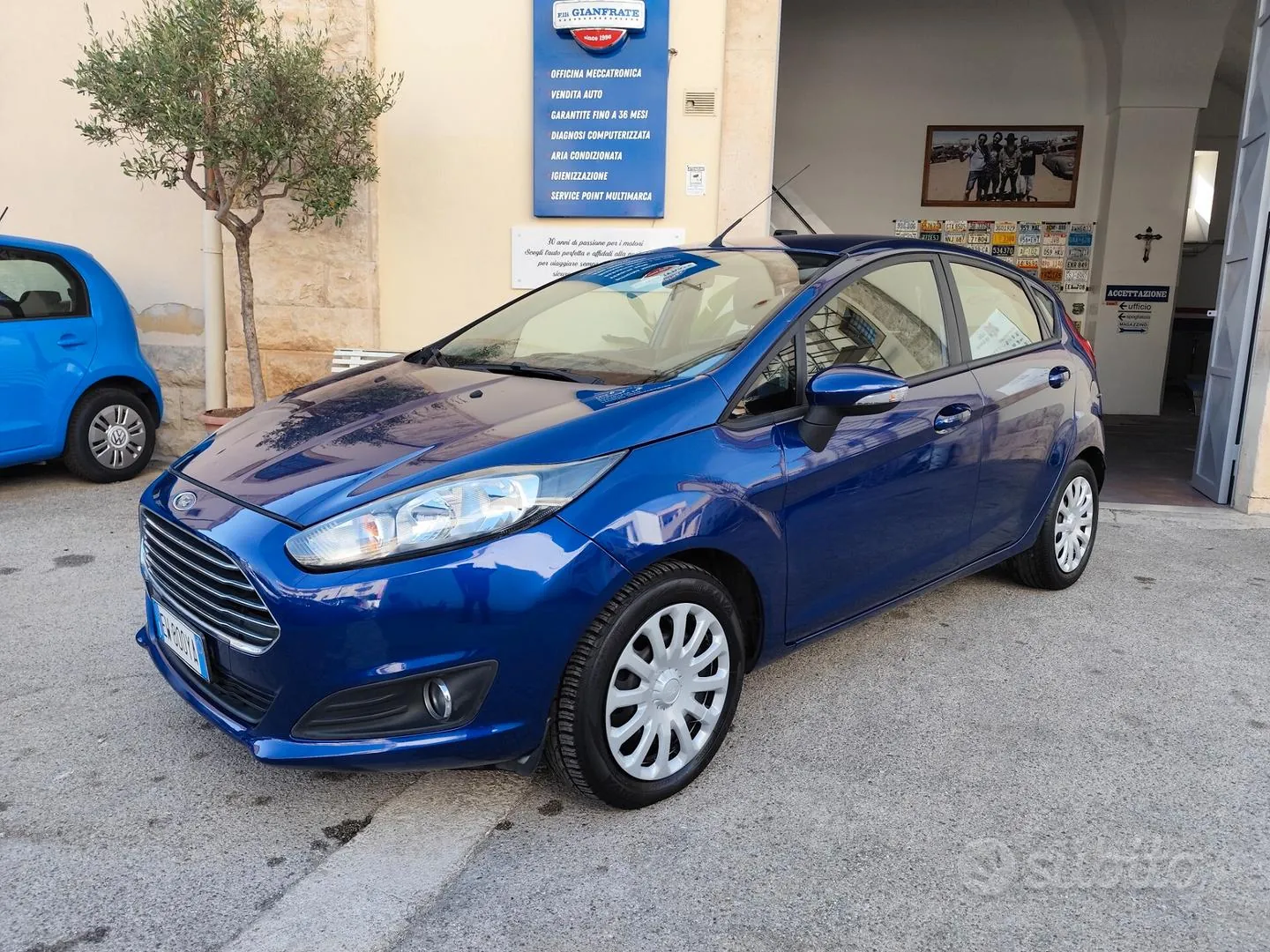 Ford Fiesta 2014 photo 2