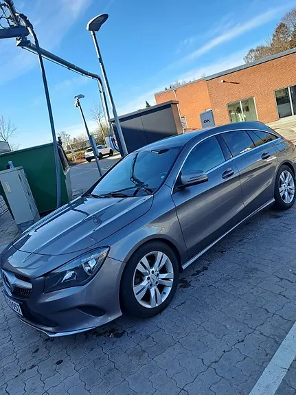 Mercedes-Benz Cla200 D 2017 photo 2