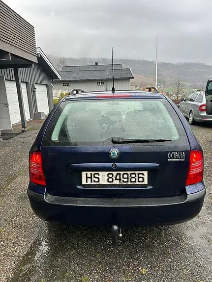Skoda Octavia 2003 photo 4