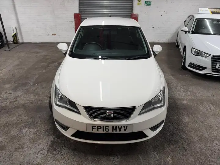 Seat Ibiza 2016 photo 3