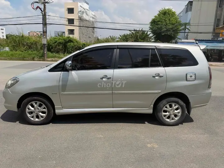 Toyota Innova 2007 photo 5