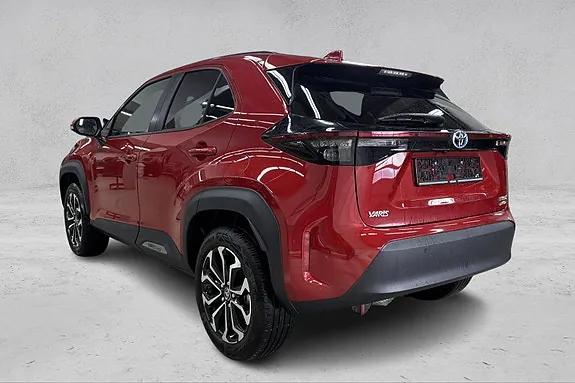 Toyota Yaris Cross 2023 photo 3