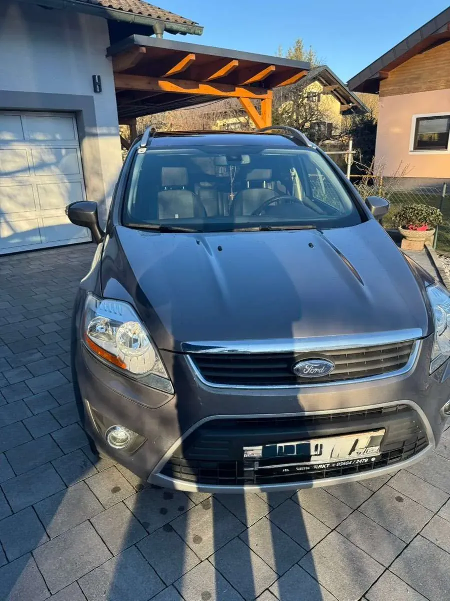 Ford Kuga 2012 photo 3