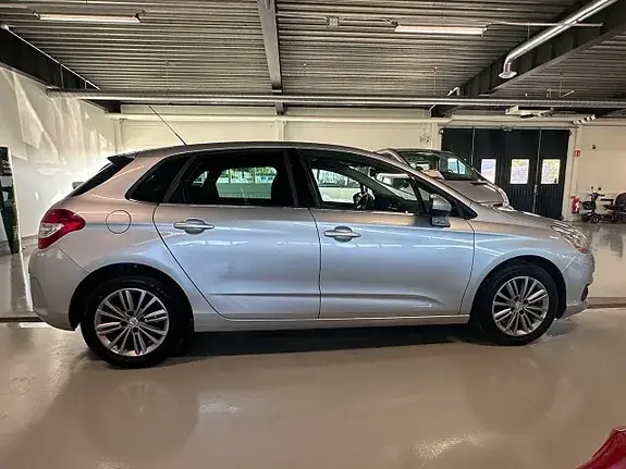 Citroen C4 2011 photo 3