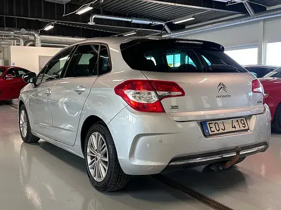 Citroen C4 2011 photo 5