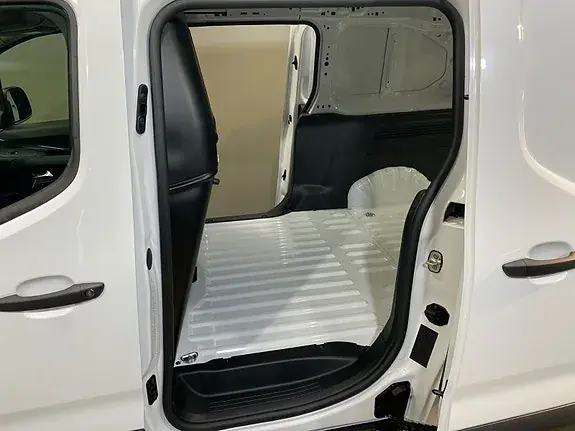 Peugeot Partner 2026 photo 5