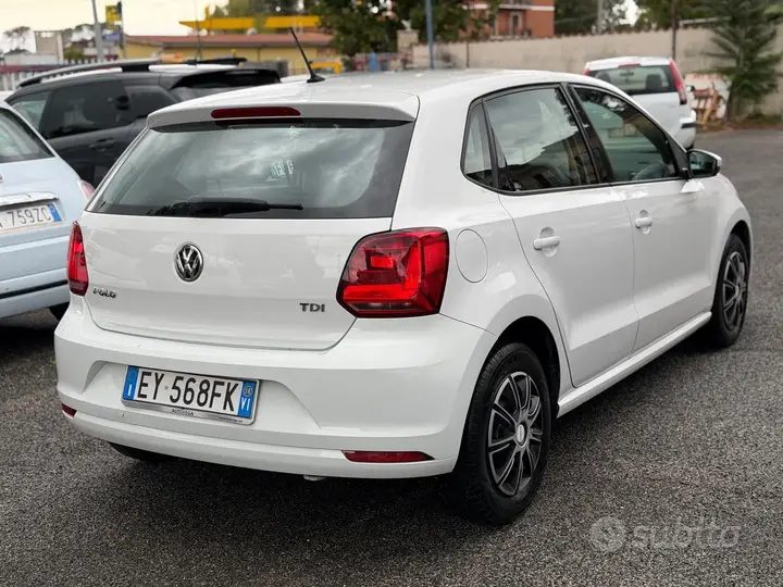 Volkswagen Polo 2014 photo 4