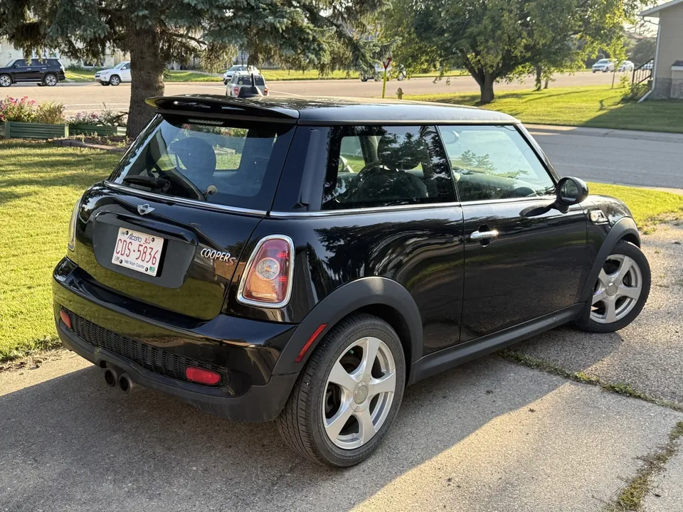 Mini Cooper S 2009 photo 3