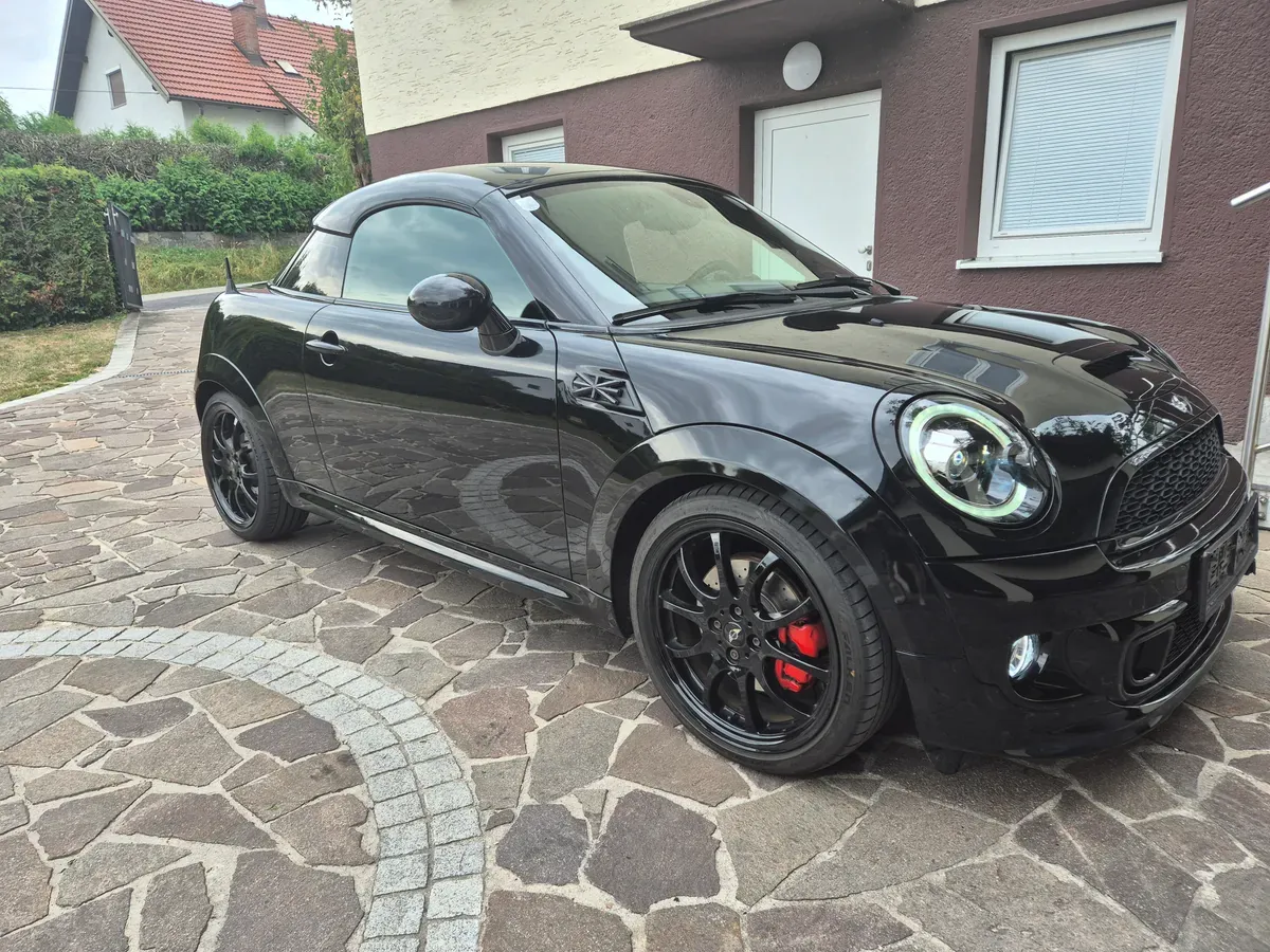Mini Coupe