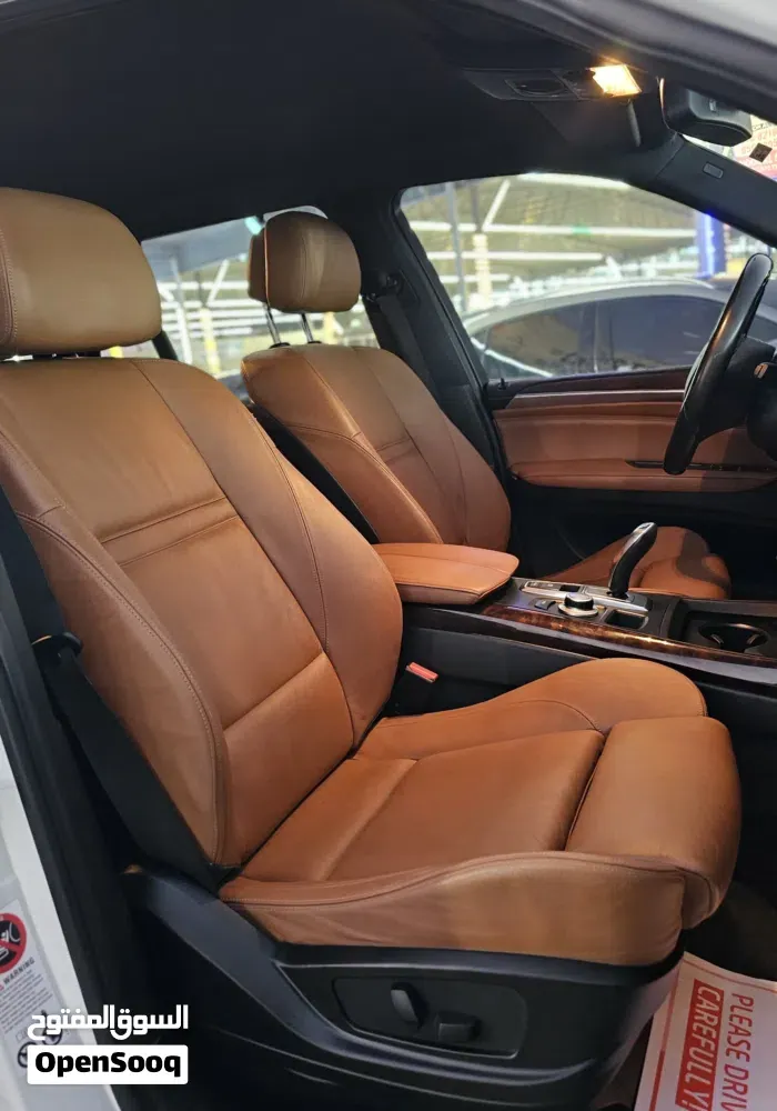 BMW X5 2010 photo 2