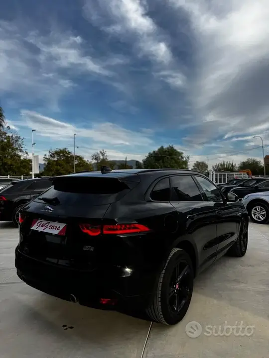 Jaguar F-Pace 2019 photo 4