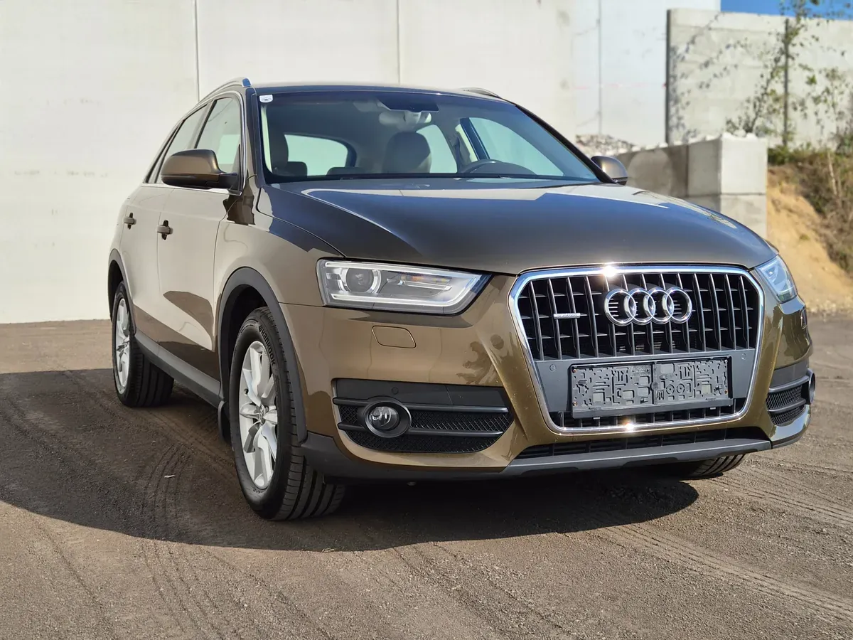 Audi Q3 2012 photo 3