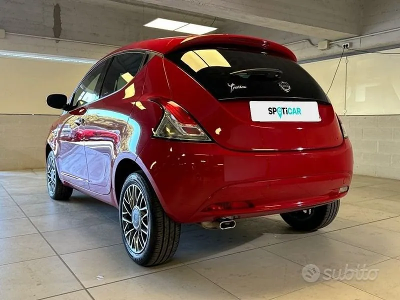 Lancia Ypsilon 2022 photo 3