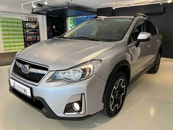 Subaru Xv 2017 photo 4
