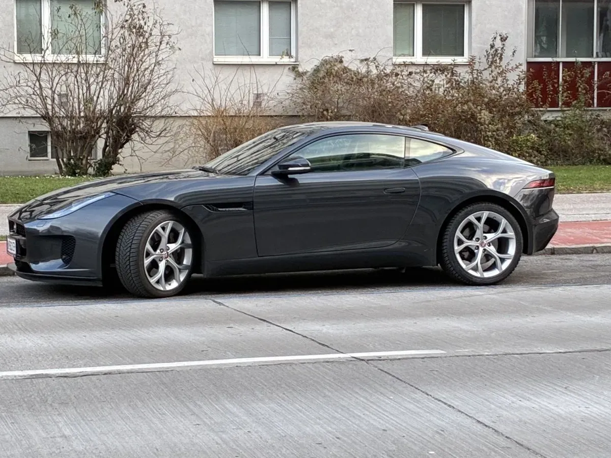 Jaguar F-Type
