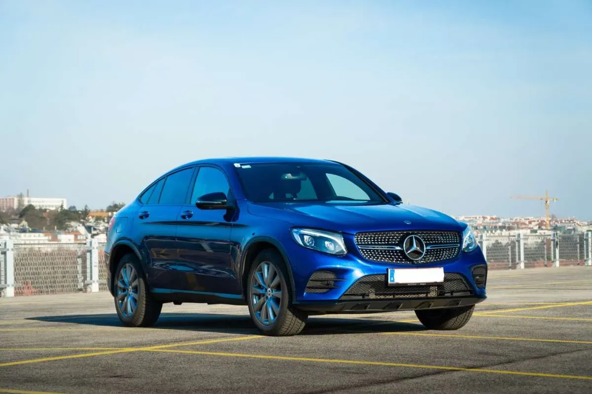 Mercedes-Benz Glc-Class 2019 photo 2