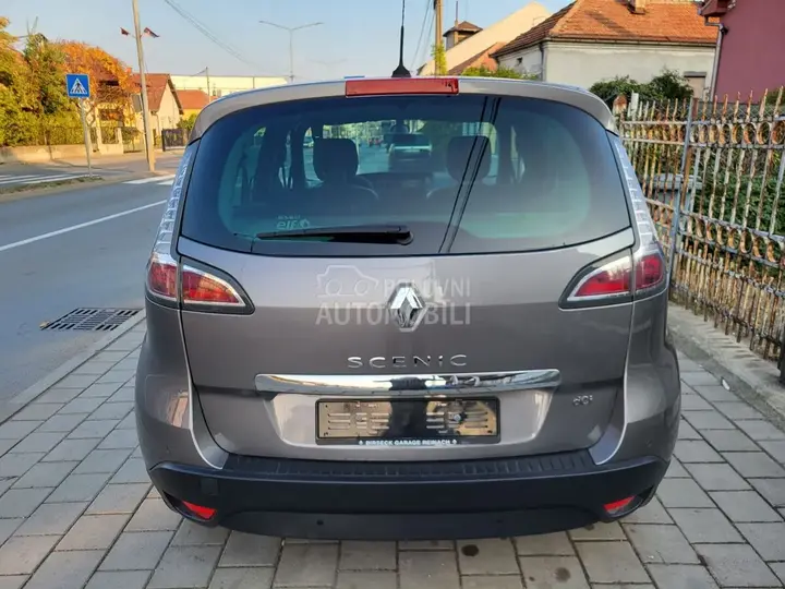 Renault Scenic 2013 photo 5