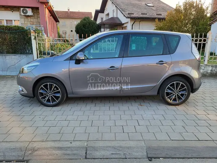 Renault Scenic 2013 photo 3