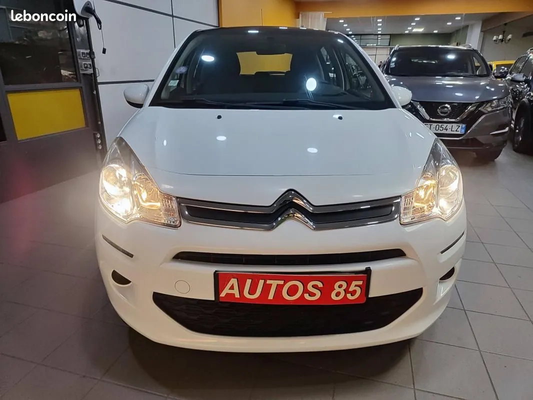 Citroen C3 2015 photo 3