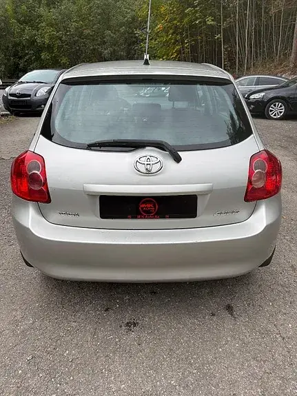 Toyota Auris 2009 photo 4