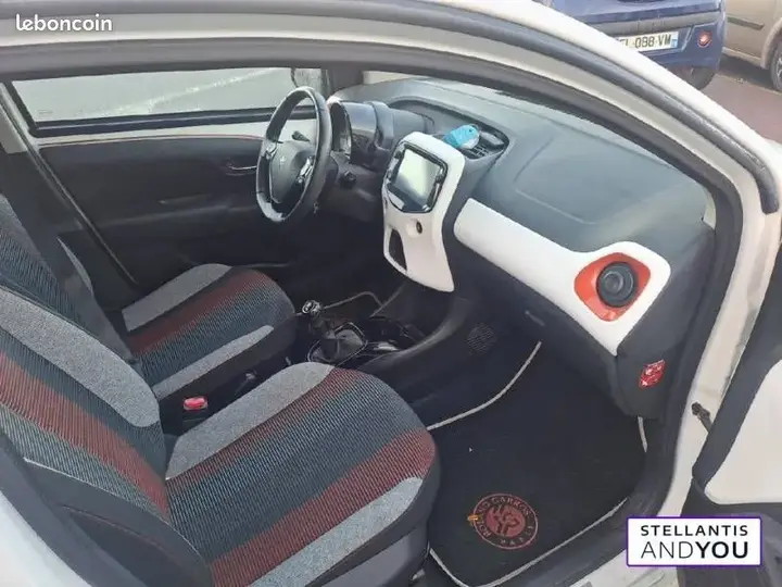 Peugeot 108 2019 photo 5