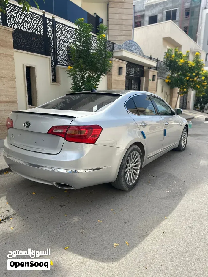 Kia Cadenza 2012 photo 2